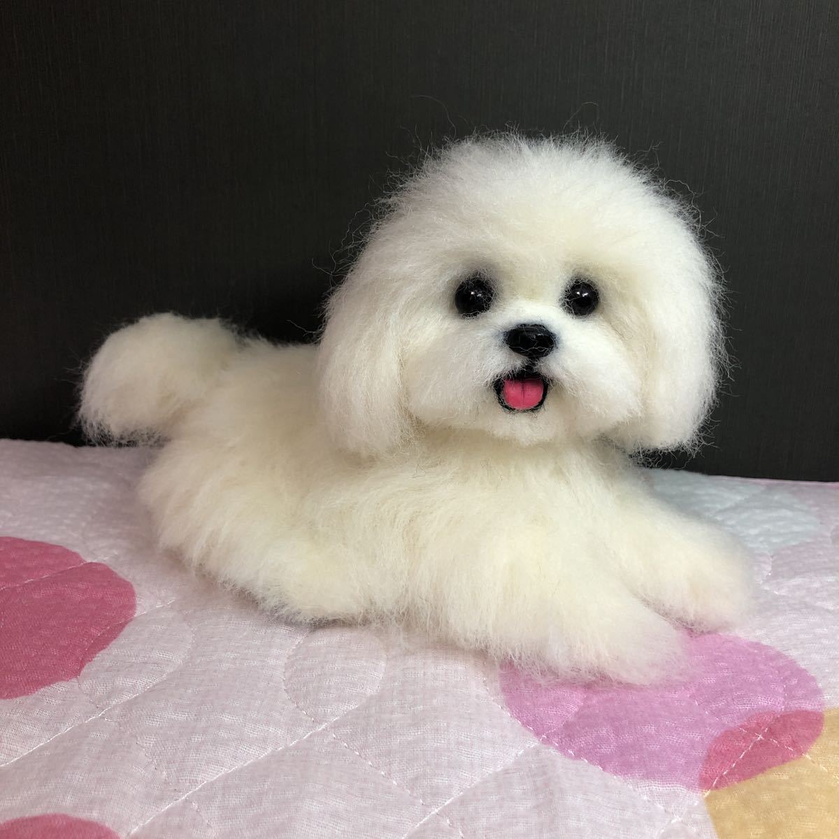 leo＆miku 羊毛フェルト マルチーズ 伏せポーズ ハンドメイド 犬 置物