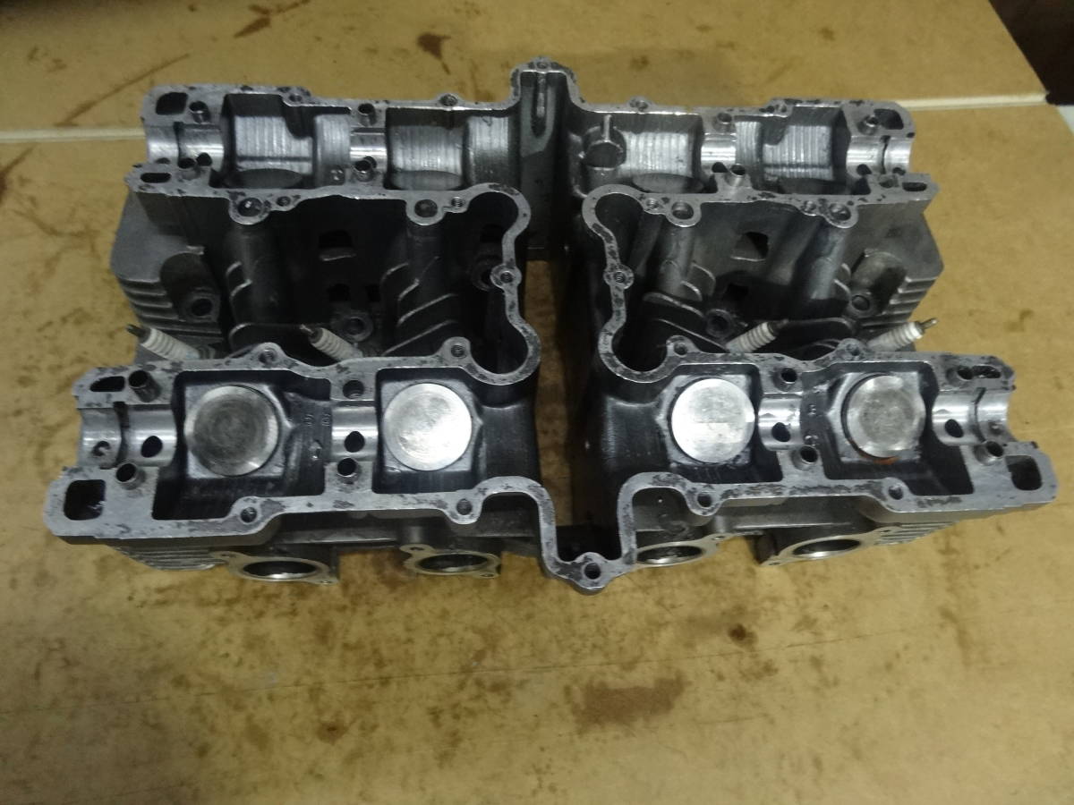 カワサキ ゼファー400 ZR400C エンジン部品 シリンダーヘッド