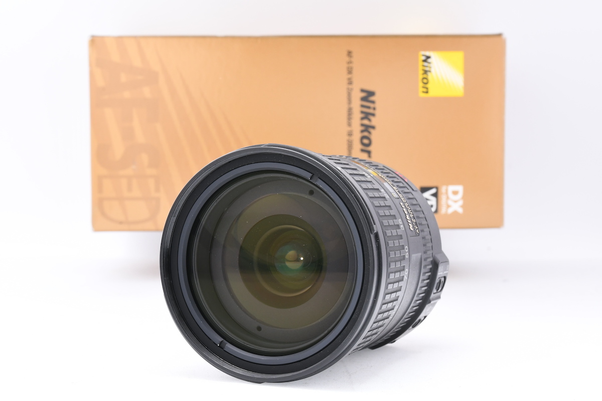 AF-S DX 18-200mm VR Nikon f⁄3.5-5.6G ED Nikkor Zoom G