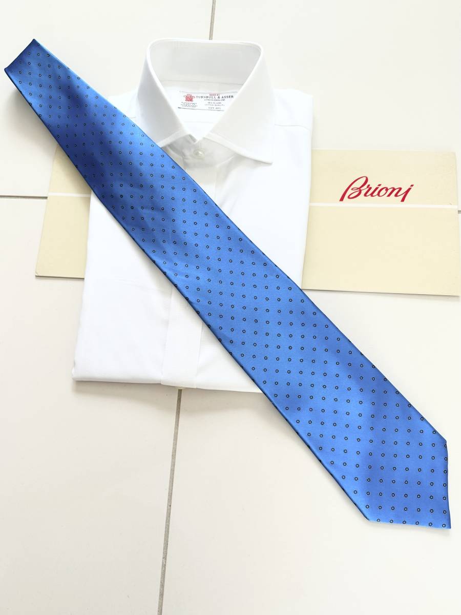 □ 新品 Brioni ブリオーニ 定価 3万3，000円 永久定番 ブルーアズーロ
