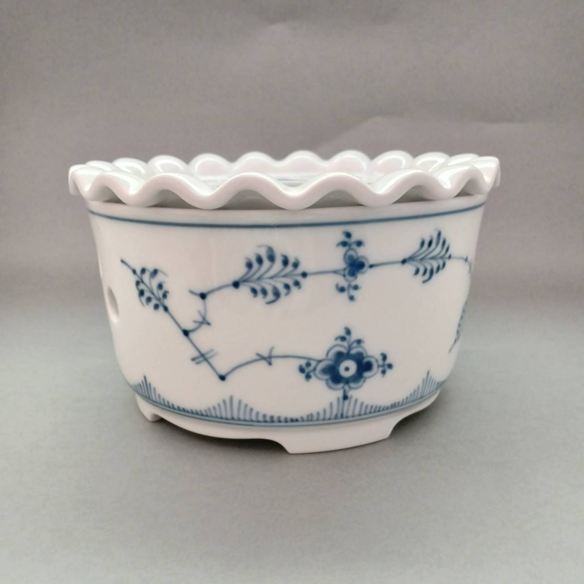 コペンハーゲン ロイヤルコペンハーゲン（Royal ロイヤル ロイヤルコペンハーゲン ブルーフルーテッド ROYAL Copenhagen） ブルー 公式オンラインストア COPENHAGEN Royal イヤープレート Copenhagen コペンハーゲン）ブルーライン COPENHAGEN（ロイヤル メガ|ロイヤル