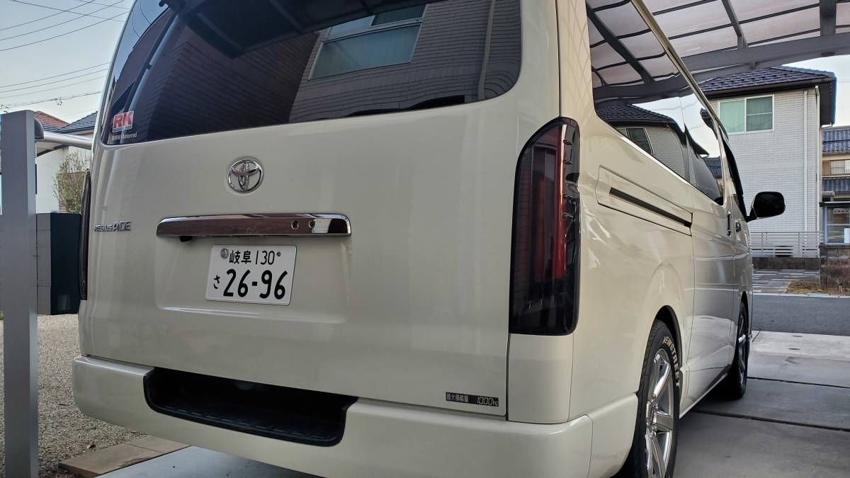 VALENTIヴァレンティ MTSエムテクノ200系 ハイエーステールランプ