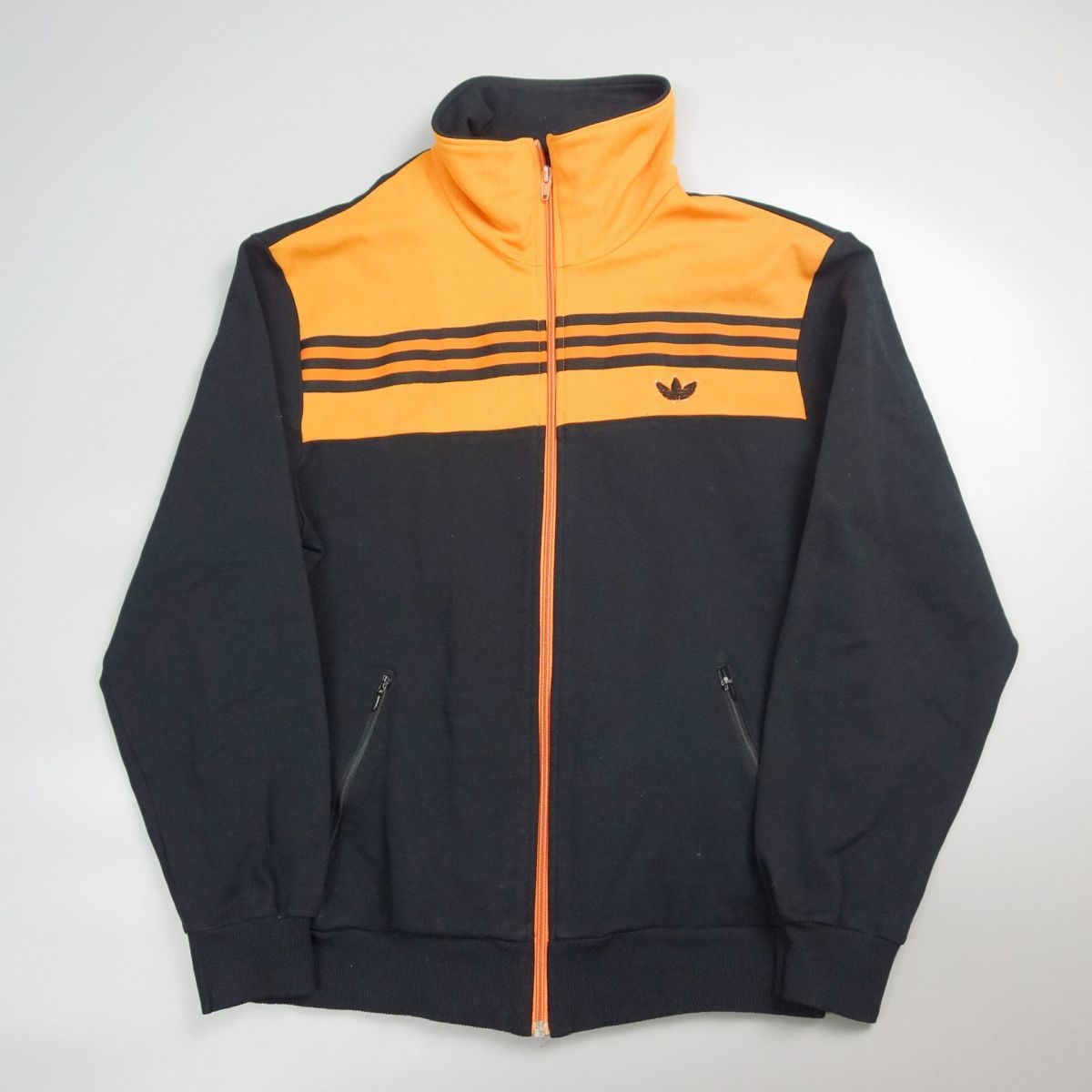 2026，新品 70s 80s adidas アディダス 西ドイツ デサント製 トレフォイルパッチバイカラージップアップジャージジャケット 5 ブラック &times; オレンジ(ジャンパー、ブルゾン)｜売買されたオークション情 男性用