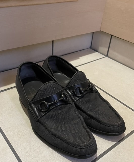 美品格安！GUCCIメンズ 黒靴