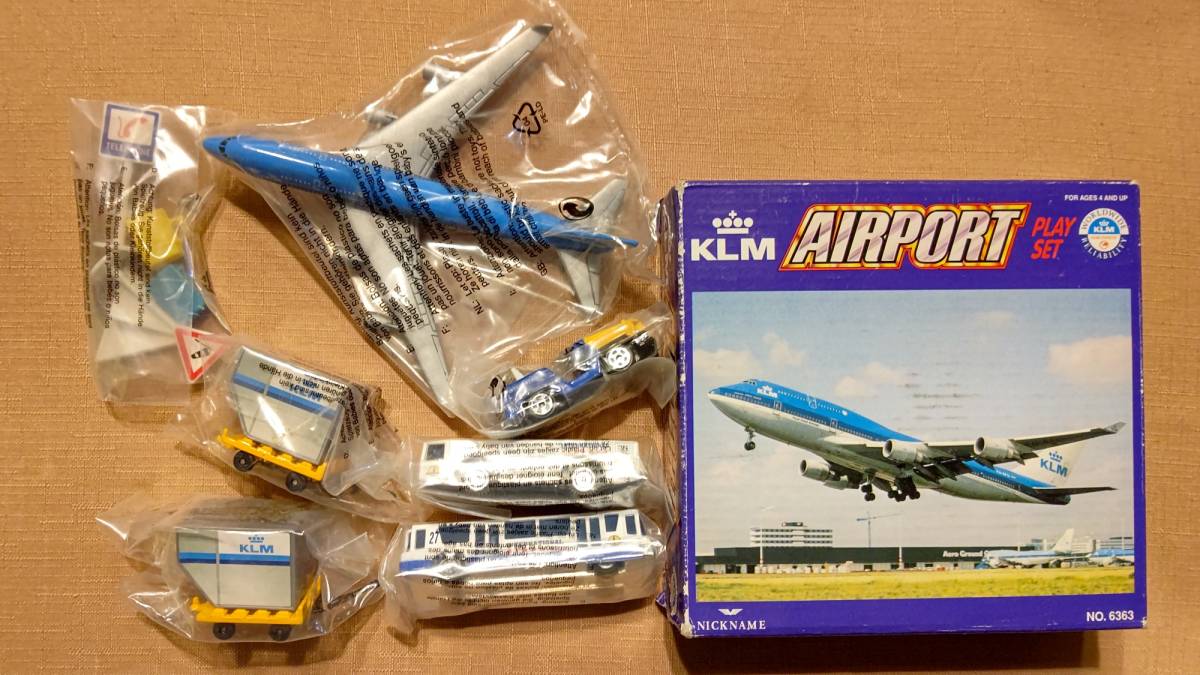 豊富な，正規品 KLMオランダ航空 AIRPORT PLAY SET NICKNAME No.6363 飛行機 約14.5㎝ バス ジープ 荷物車 標識等 中 箱入り レア(民間航空機)｜売買されたオークション情報、yahooの商品情報をアーカイブ公開 - オークフ 民間航空機