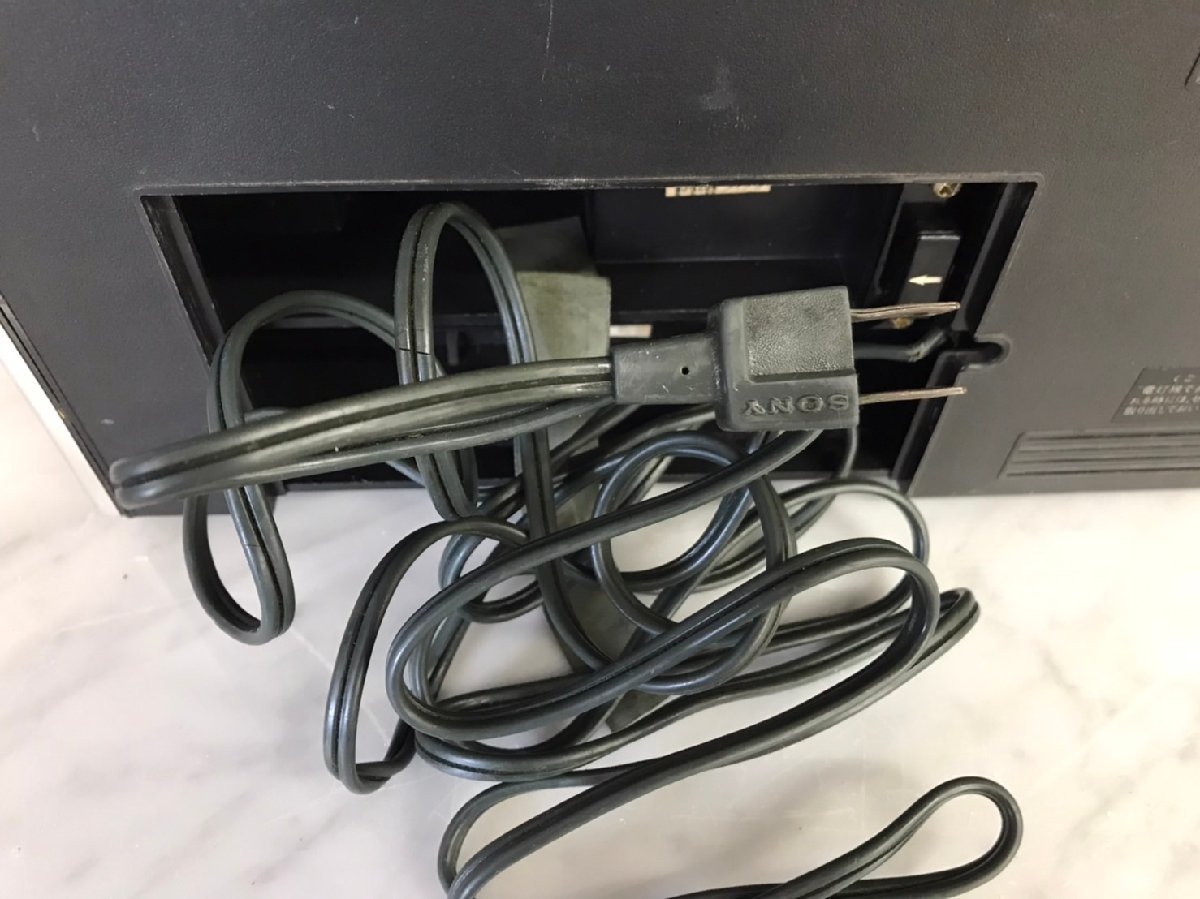 □t1060 現状品☆SONY ソニー TFM-2000F ラジオ 6バンド BCLラジオ
