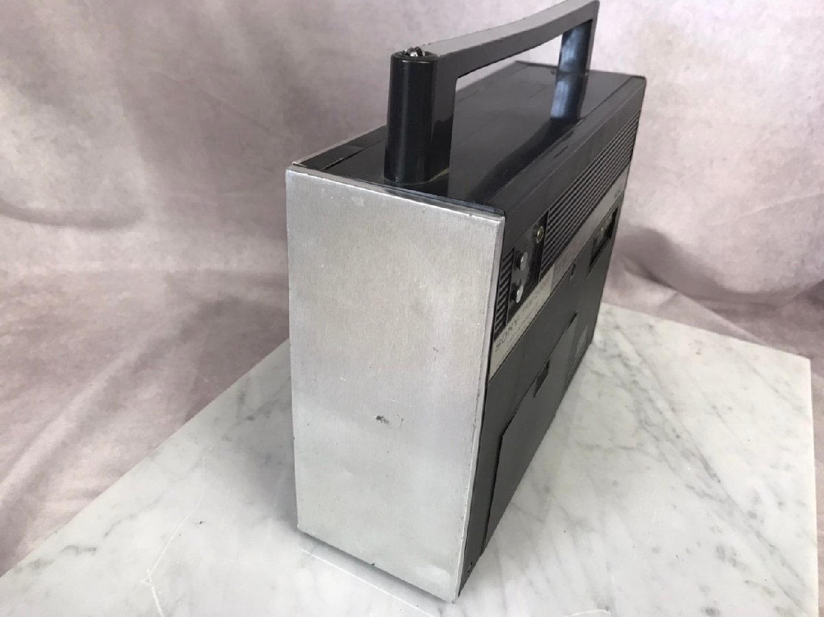 □t1060 現状品☆SONY ソニー TFM-2000F ラジオ 6バンド BCLラジオ