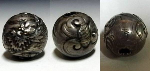 緒締め玉‥金工 提げ物 金工銀製緒締め玉 昇龍 一秀銘 /緒締 根付(根付)｜売買された