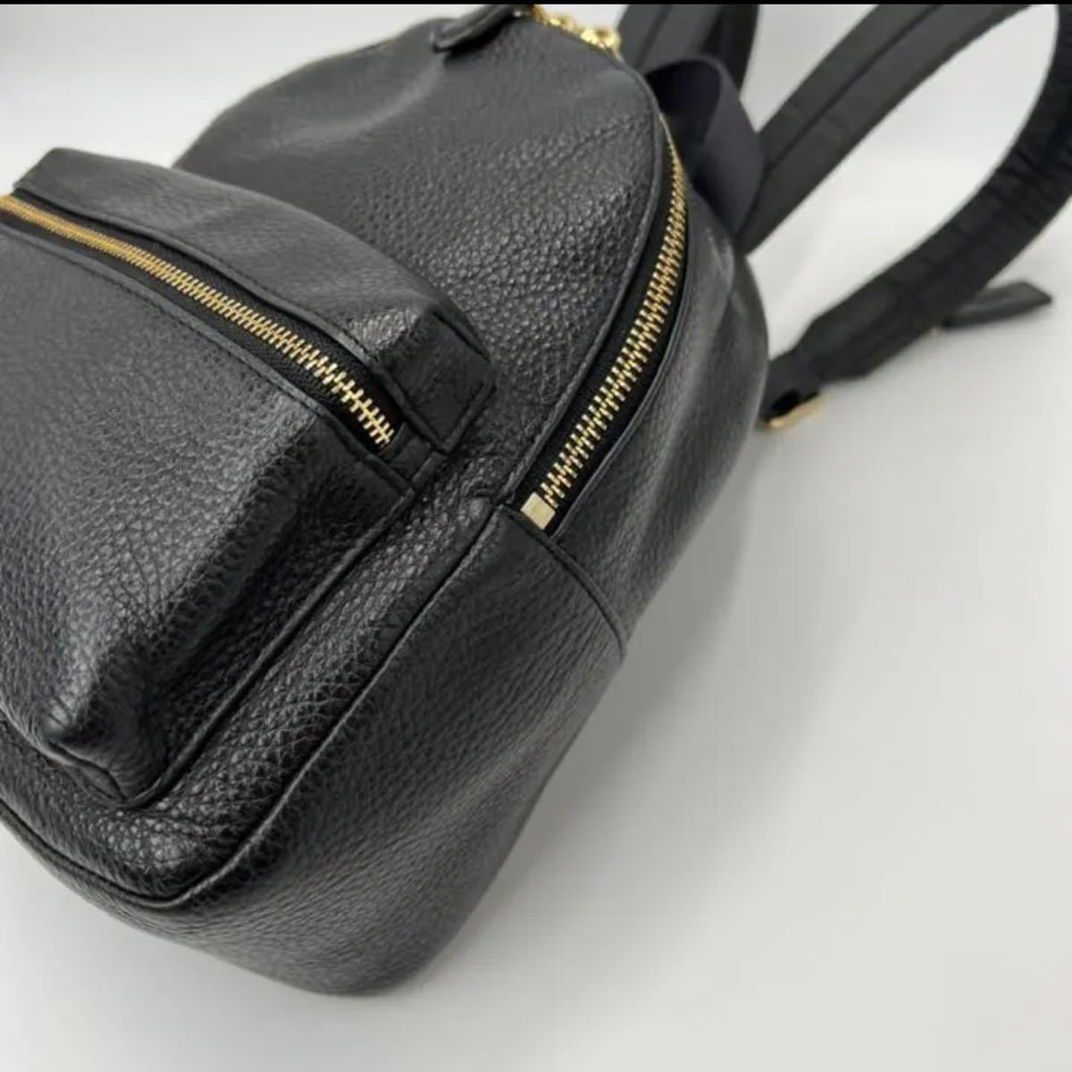 コーチ COACH 1円 F38263 ■美品■ COACH（リュック⁄バックパック）の 1円【美品】COACH コーチ リュックサック ミニ バックパック レザー シボ革 ブラック 黒 ゴールド金具 背負い掛け 28995 メンズ レディース