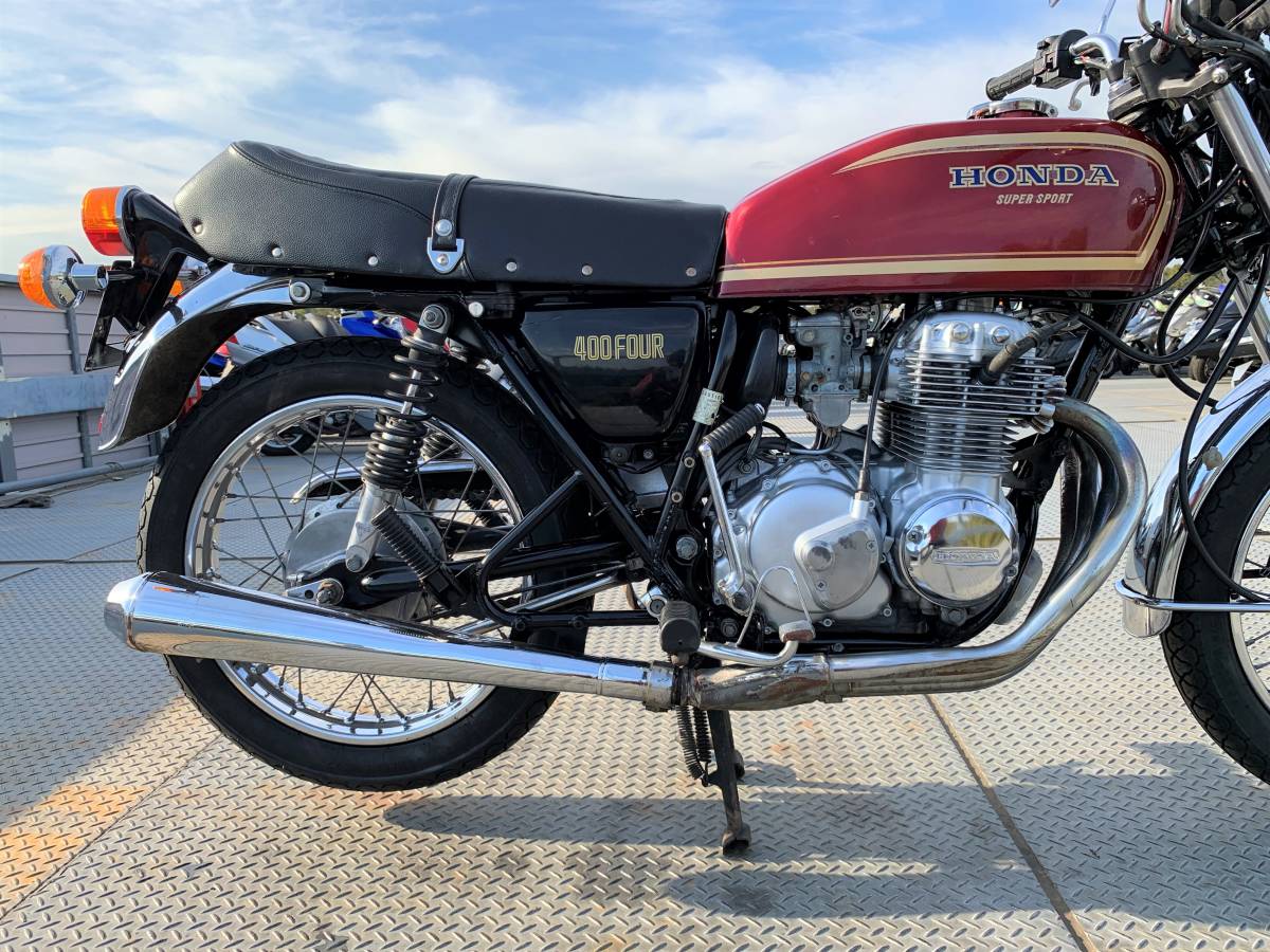 CB400F　赤　旧車絶版車、非常に奇麗な赤に黄色のラインです。キロメートルも浅い。KH250B, XJ550, Z750FX/3_3