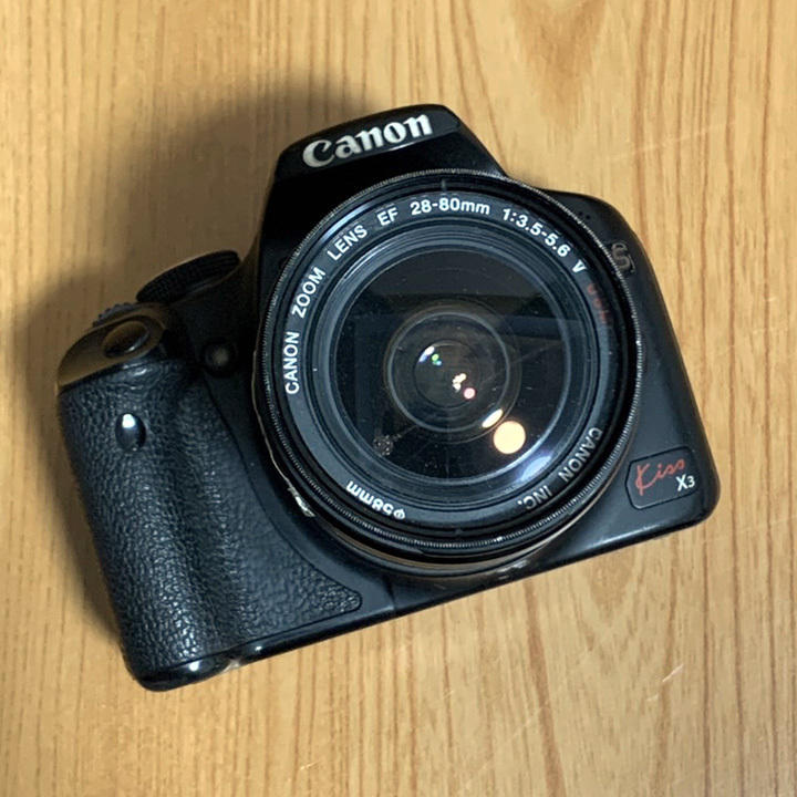 骨董◇デジタル一眼カメラ◇Canon(キャノン)EOS Kiss◇レンズ付