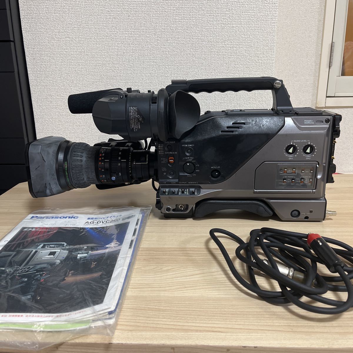 AG-DVC200 Panasonic - 業務用ビデオカメラ 本体 業務用カメラ 公式