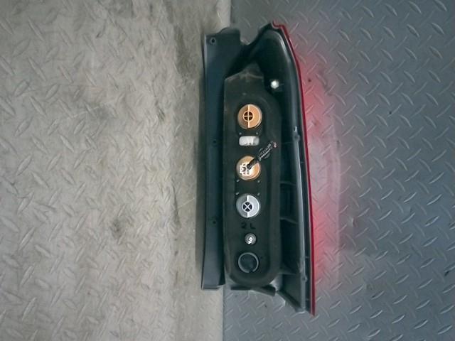 プロボックス 6AE-NHP160V 左テールランプ HV F 058 イチコ 52-280