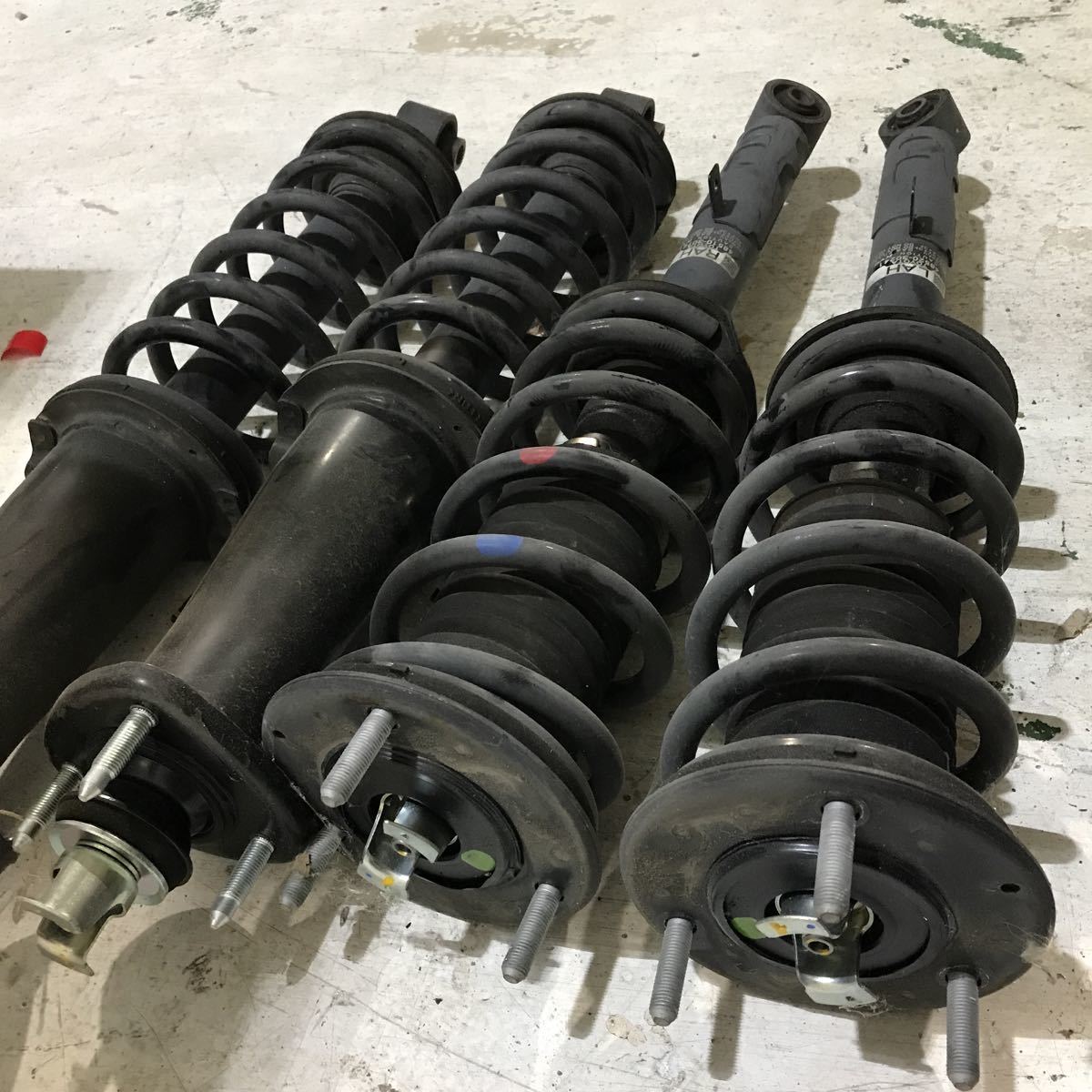 純正 - クラウン トヨタ 200系 サスペンション | AVS 0 後期 AVS純正 