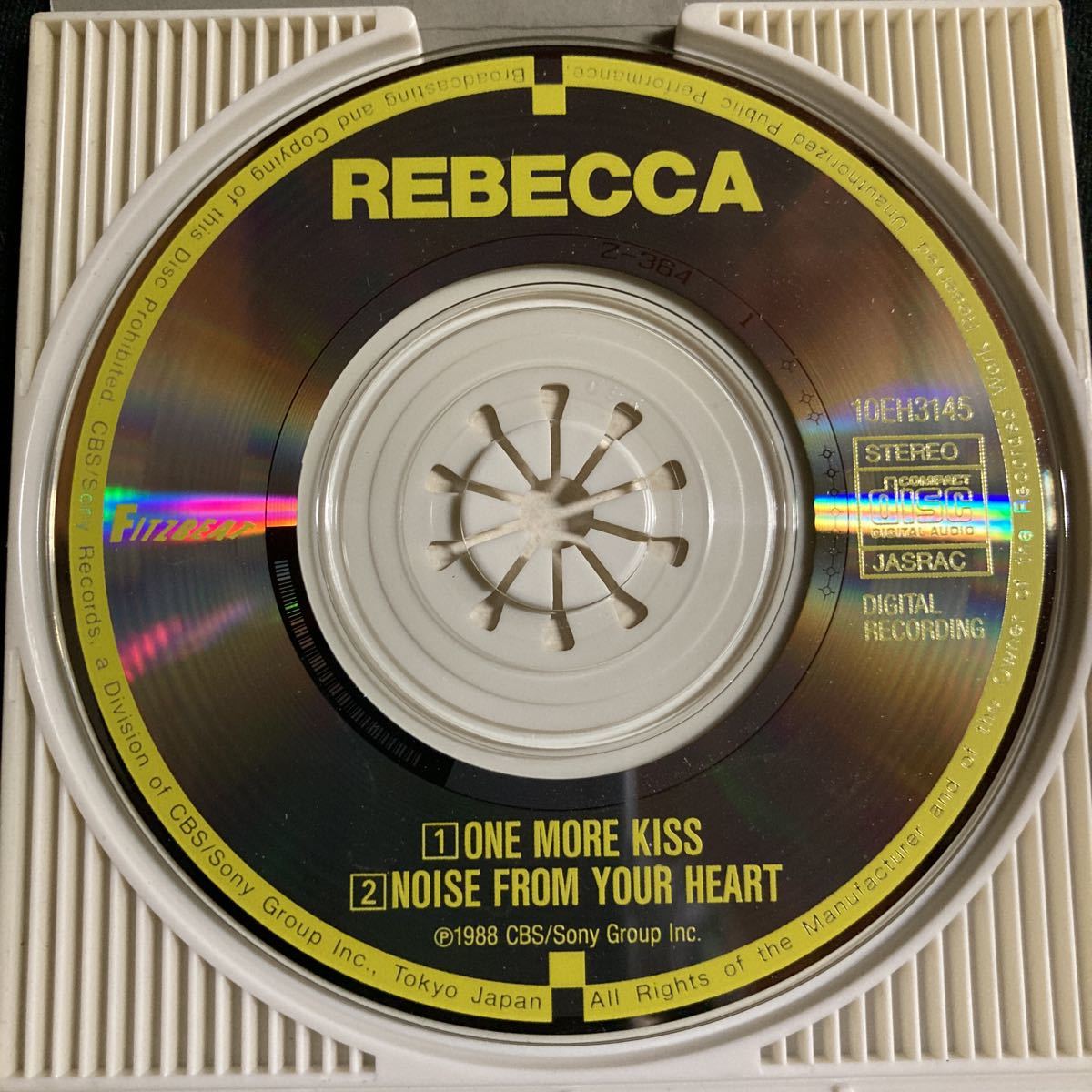 CD REBECCA レベッカ / ONE MORE KISS / NOISE FROM YOUR HEART / 動作