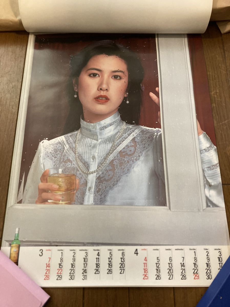 1982年 名取裕子 カレンダー 裕子ー愛の世界 女優水着(芸能人