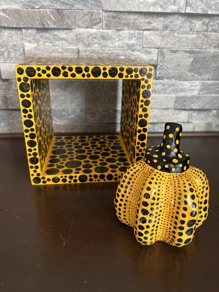 836草間彌生公式オリジナル￥38,500／オブジェかぼちゃ正規品