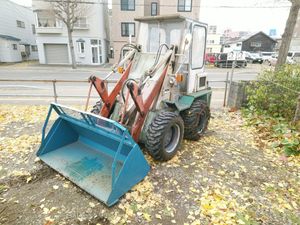 値下！ 札幌発 ジョブサン2SDK6 タイヤショベル ディーゼル 4WD ボブキャット 除雪 排雪 北海道 札幌発 ジョブサン ボブキャット タイヤショベル 除雪機 SDK L6