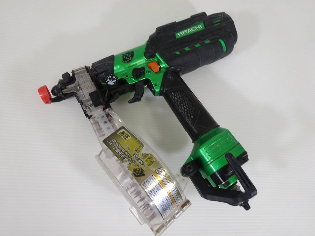 人気セール，お得 HITACHI 日立工機 高圧 ビス打ち機 釘打機 ネジ