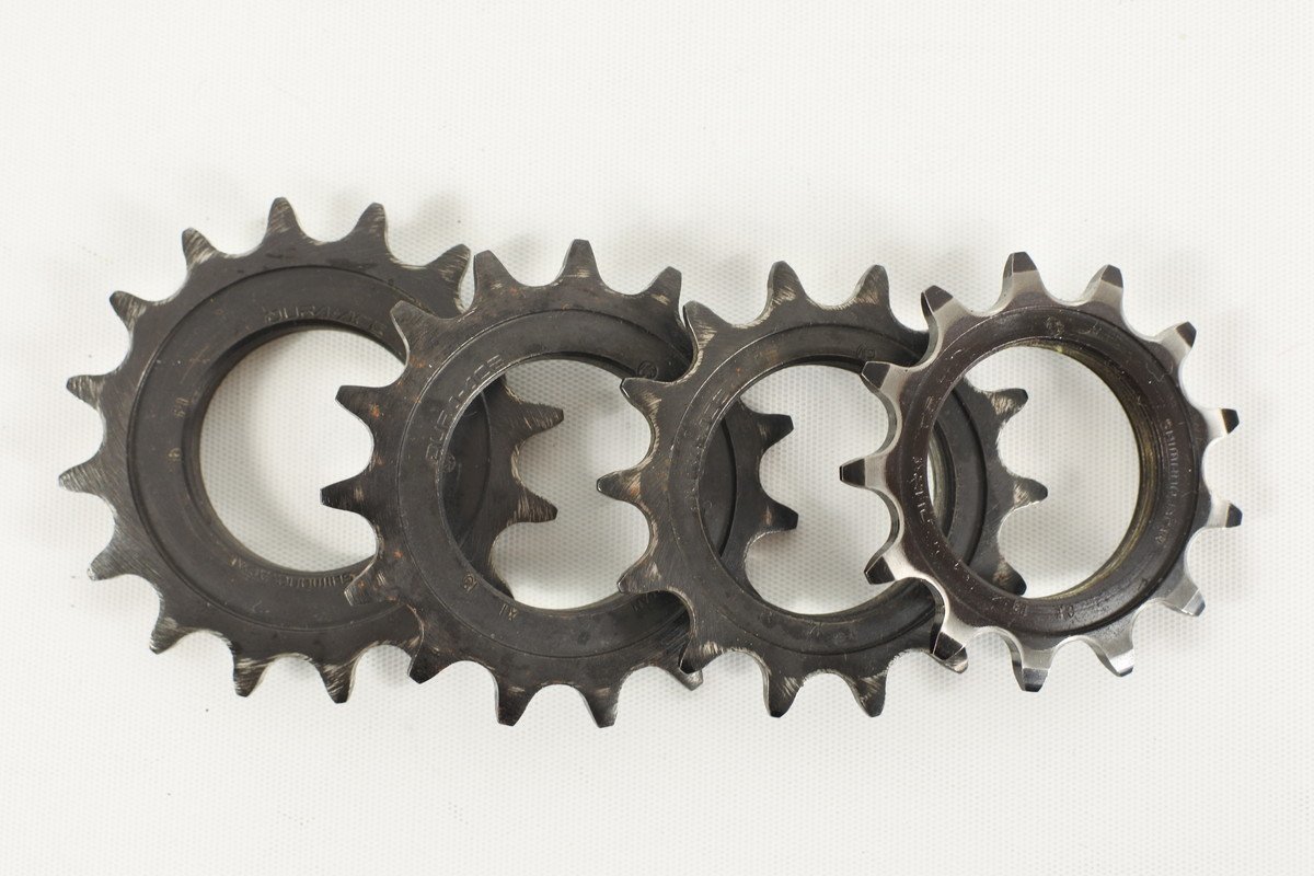 ▽SHIMANO シマノ DURA-ACE デュラエース トラック コグ T13~16 4個