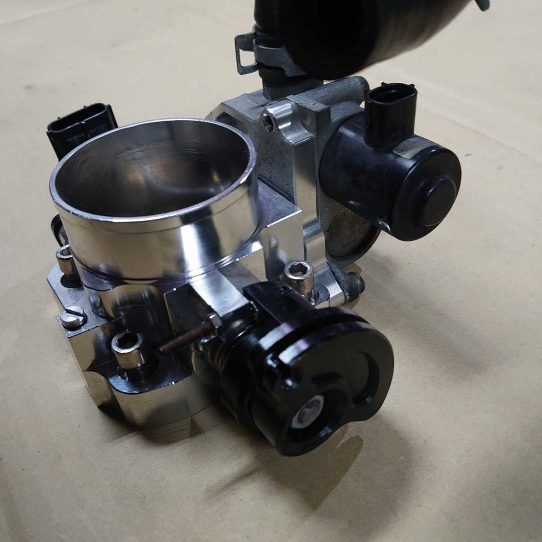 NA8 NB8 ビックスロットル64mm アルミ削り出し NA8 ビックスロットルボディ 64mm アルミ削り出し シルバー 線形