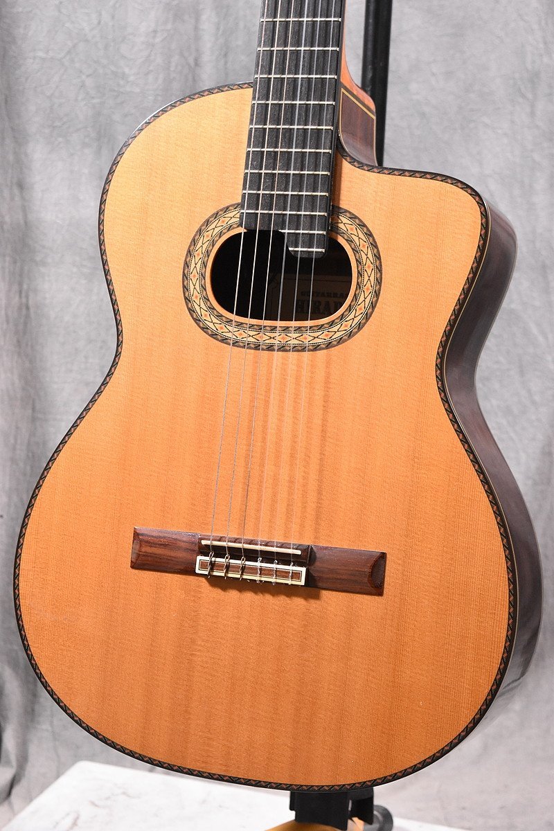 ◇VOX Virage II 日本製セミアコ限定仕様のスプルーストップJazz向き