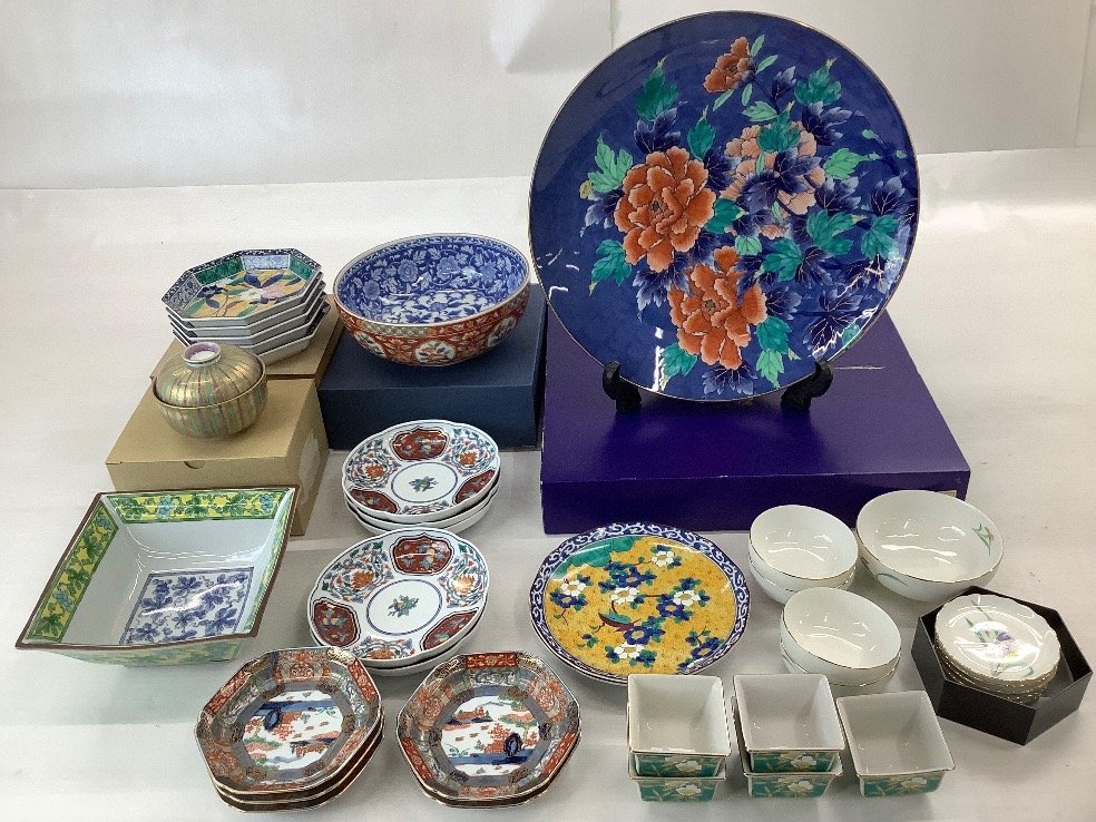 有田焼 其泉窯 染錦春秋紋 小皿 五枚揃い 未使用品 有田焼 其泉窯 染錦