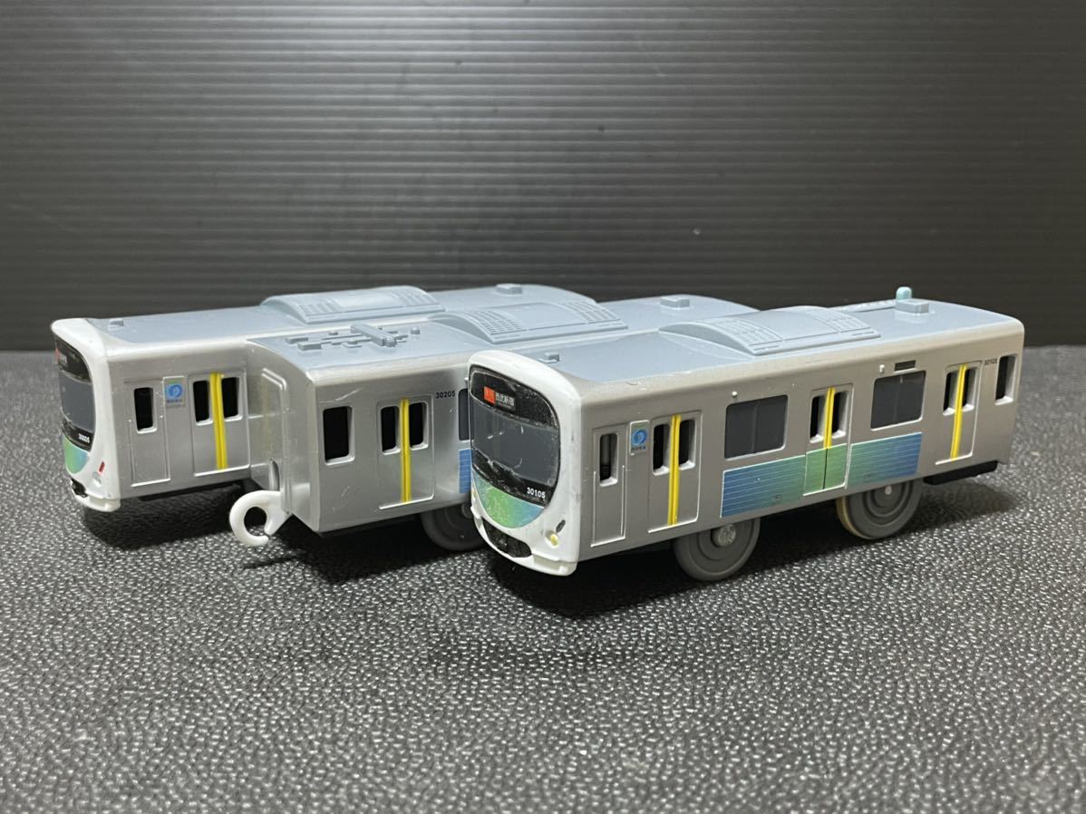 豊富な，新作 プラレール 車両 大量 新動力モーター 西武鉄道 西武 30000系 スマイルトレイン(車両単品)｜売買されたオークション情報、yahooの商品情報をアーカイブ公開 - オークファン 車両単品