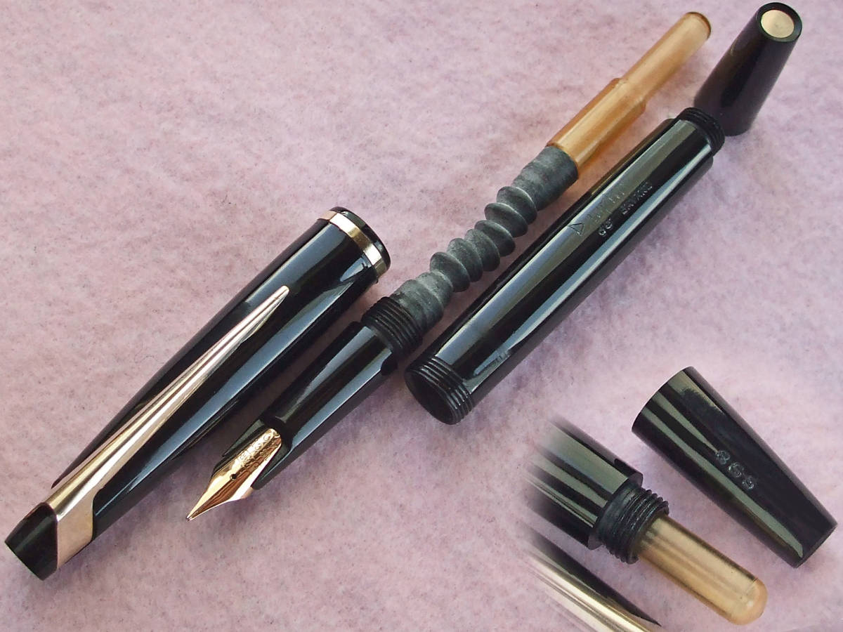 DAVIDOFF 万年筆 ブラック ゴールド 18K　タビドフ　値下げ○　朝値上 DAVIDOFF 万年筆 ブラック ゴールド 18K タビドフ 値下げ○ 朝値上