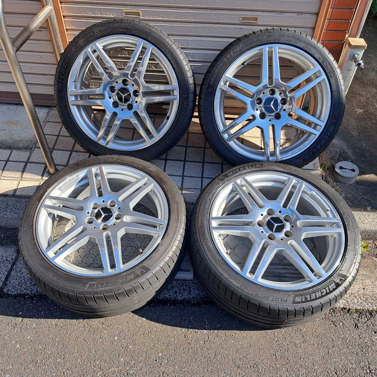 メルセデスベンツ W212 純正 AMG18インチアルミホイール PCD112 5H 8.5 