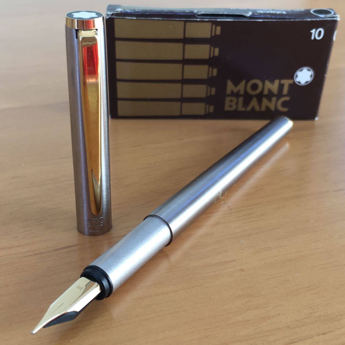 ノブレス モンブラン 万年筆 Rolled Gold. The MONTBLANC noblesse