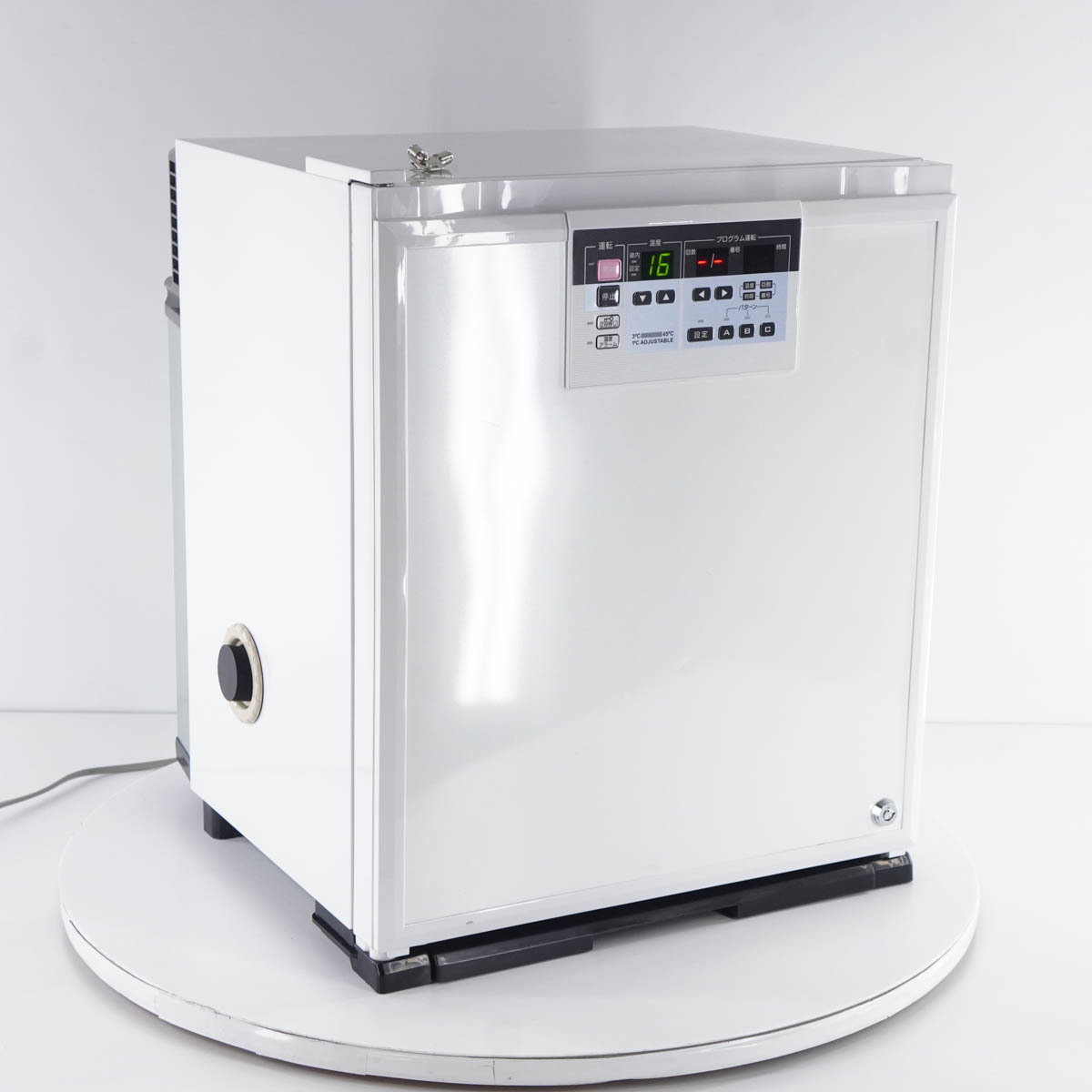 クールインキュベータ CN-40A MEE
