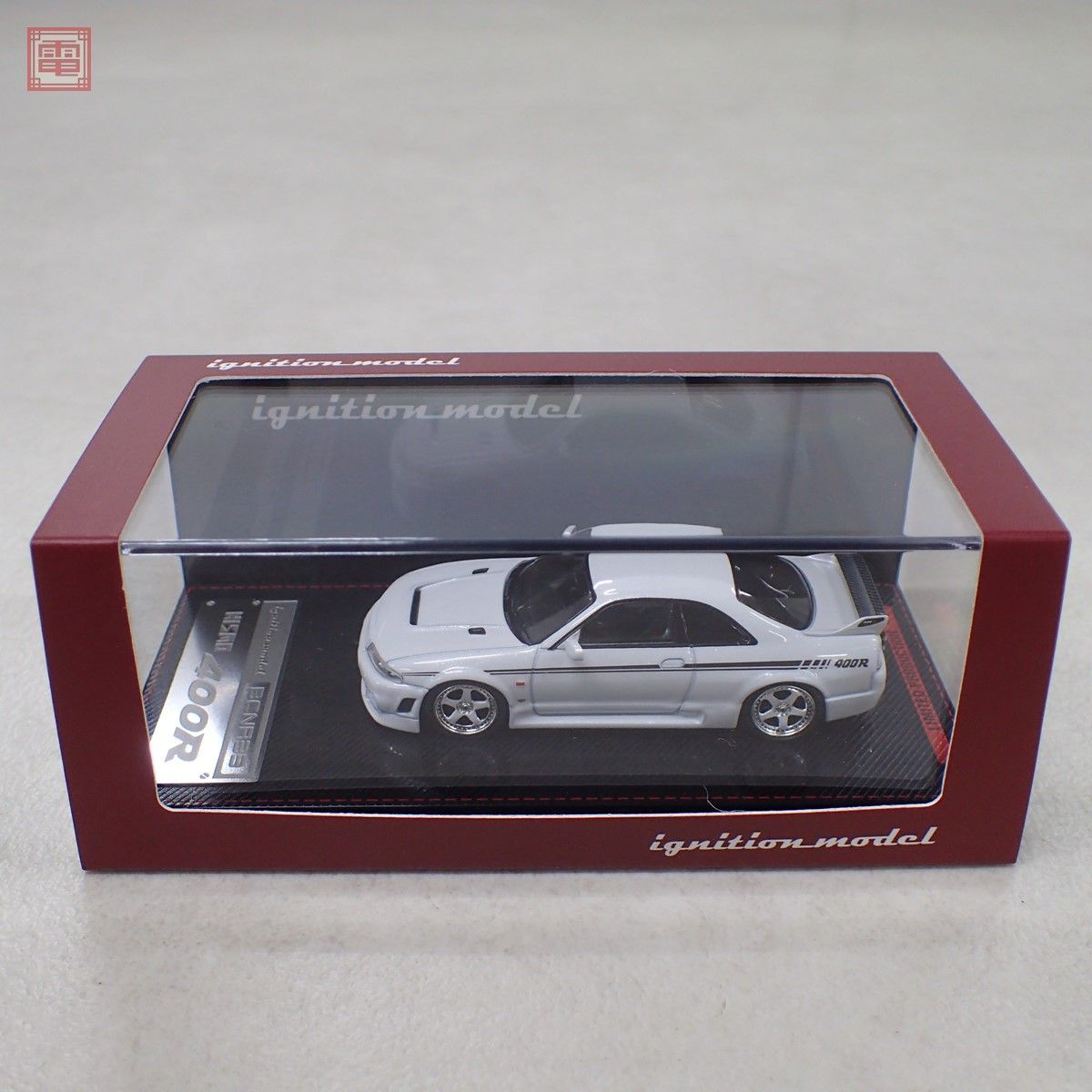 イグニッションモデル 1/64 日産 ニスモ R33 GT-R 400R パールホワイト