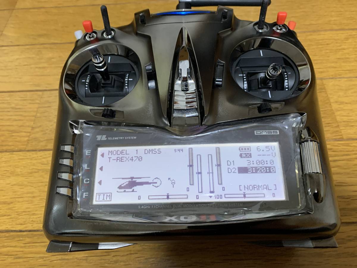 JR PROPOの送信機： XG11（2.4GHz）（DMSS方式） JR PROPO XG11 ヘリ