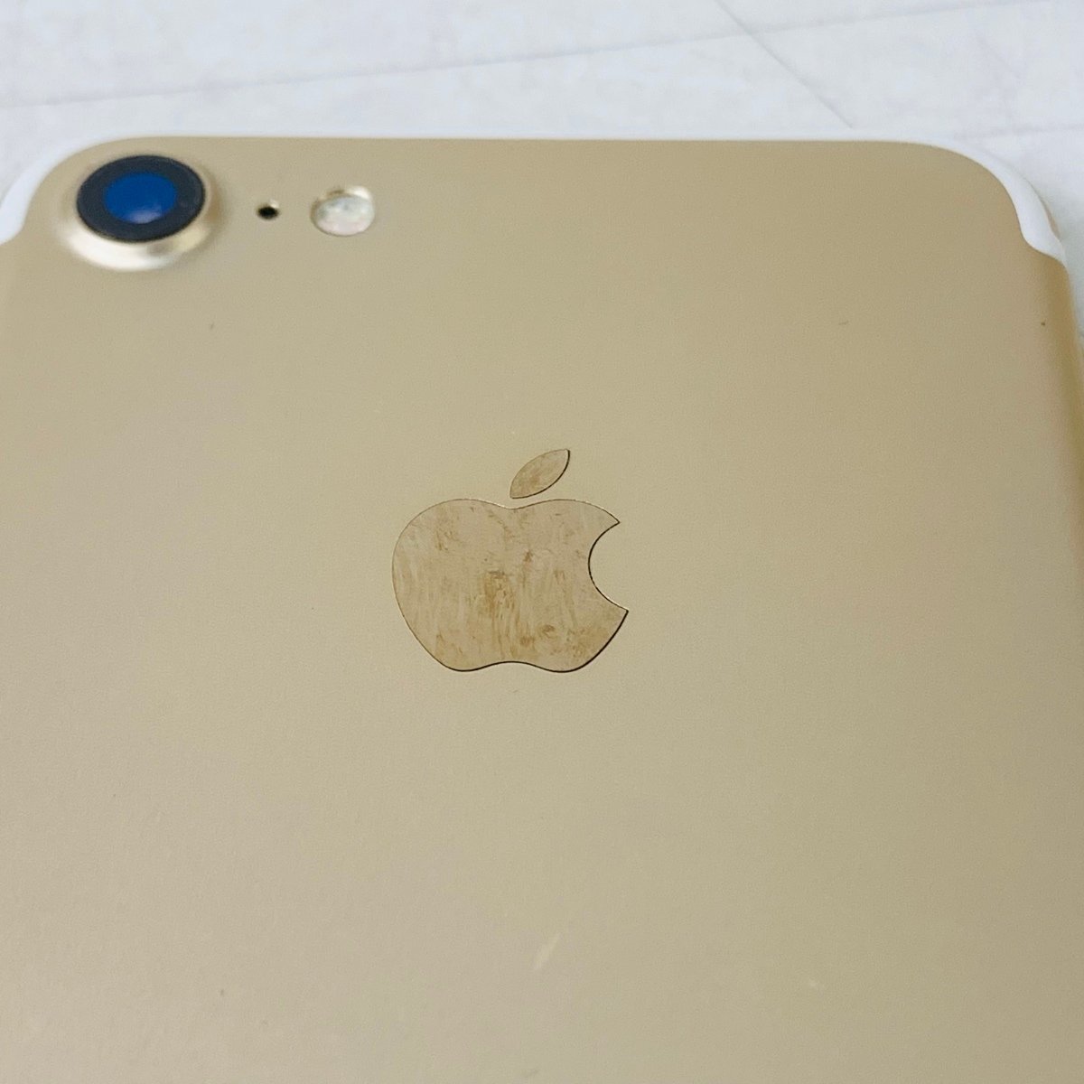 SIMフリー iPhone 7 128GB ゴールド MNCM2J/A 0 iPhone SIMフリー