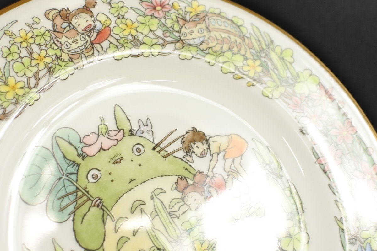 ▽美品 2012年版 となりのトトロ Noritake ノリタケ イヤリープレート
