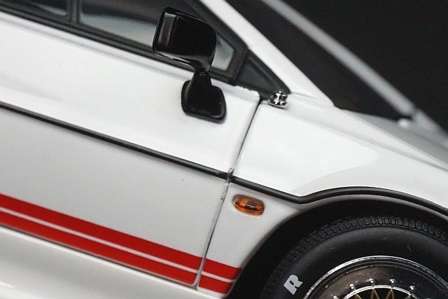 AUTOart オートアート 1/18 LOTUS ロータス ESPRIT TURBO エスプリ