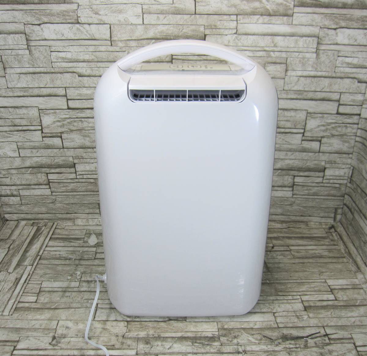 美品2020年式 アイリスオーヤマ KIJD-H202-S 衣類乾燥除湿機 動作確認済