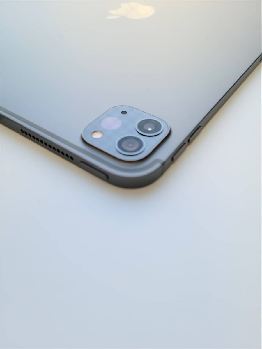 使用頻度小】iPad Pro 11インチ 第2世代 Wi-Fi+Cellular 256GB MXE42