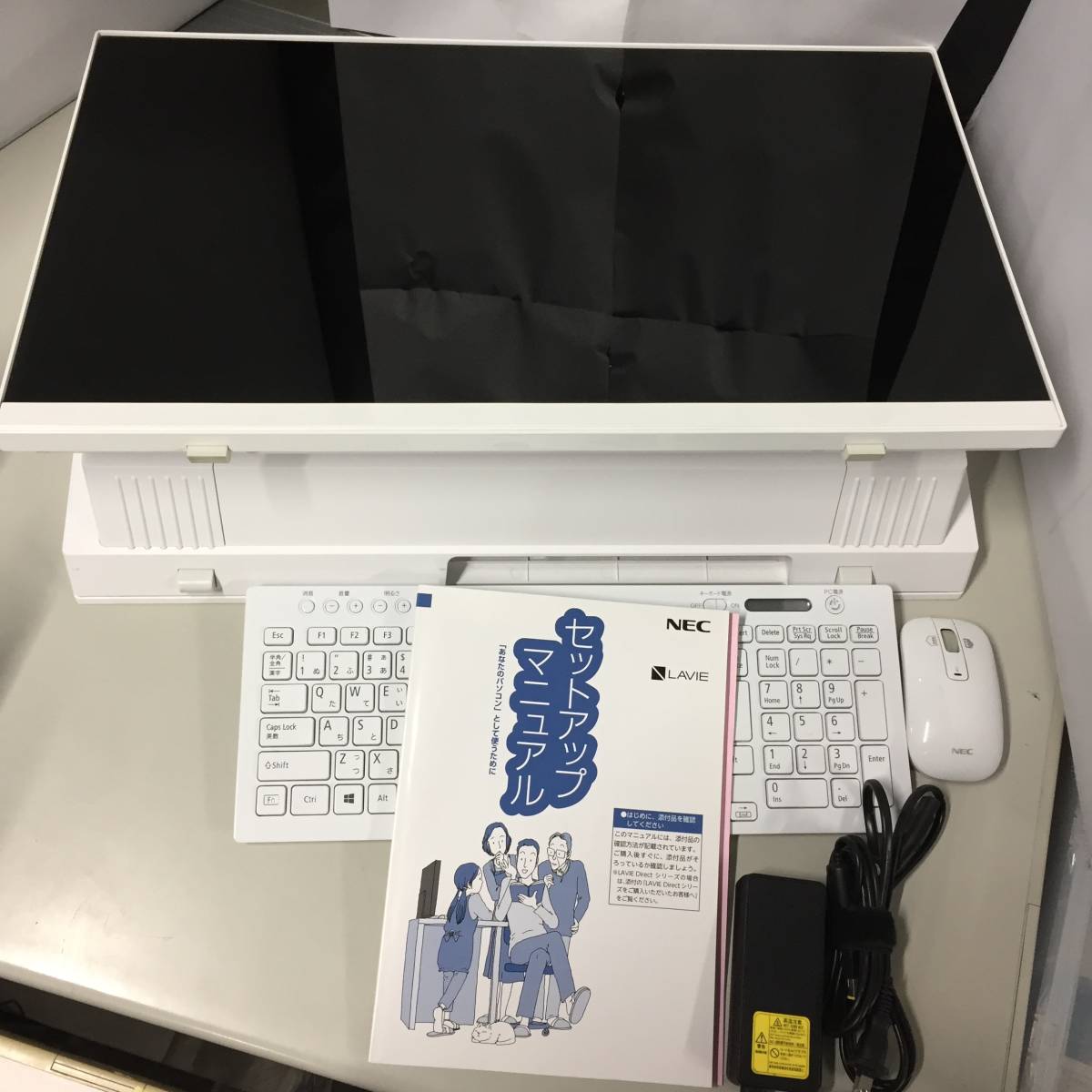 □LAVIE Smart SD19 デスクトップ PC パソコン [Celeron(R)CPU 5005U