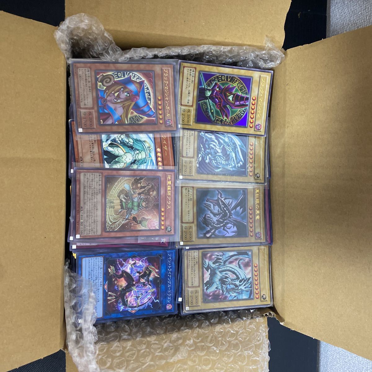 遊戯王 スーパーレア以上 約2400枚 スーパー以上 まとめ売り 引退 青眼の白龍 ブルーアイズ マスカレーナ