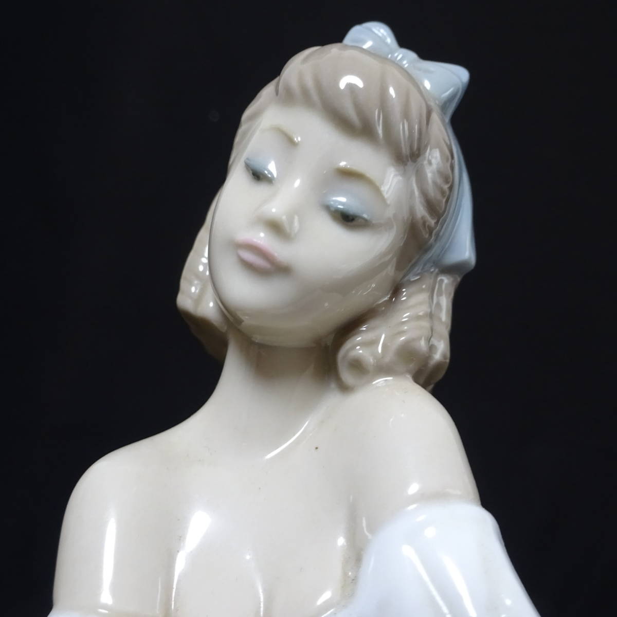 Lladro リヤドロ/初恋／フィギュリン/6712/ Lladro リヤドロ リヤドロ⁄初恋／フィギュリン⁄6712⁄ 公式通販