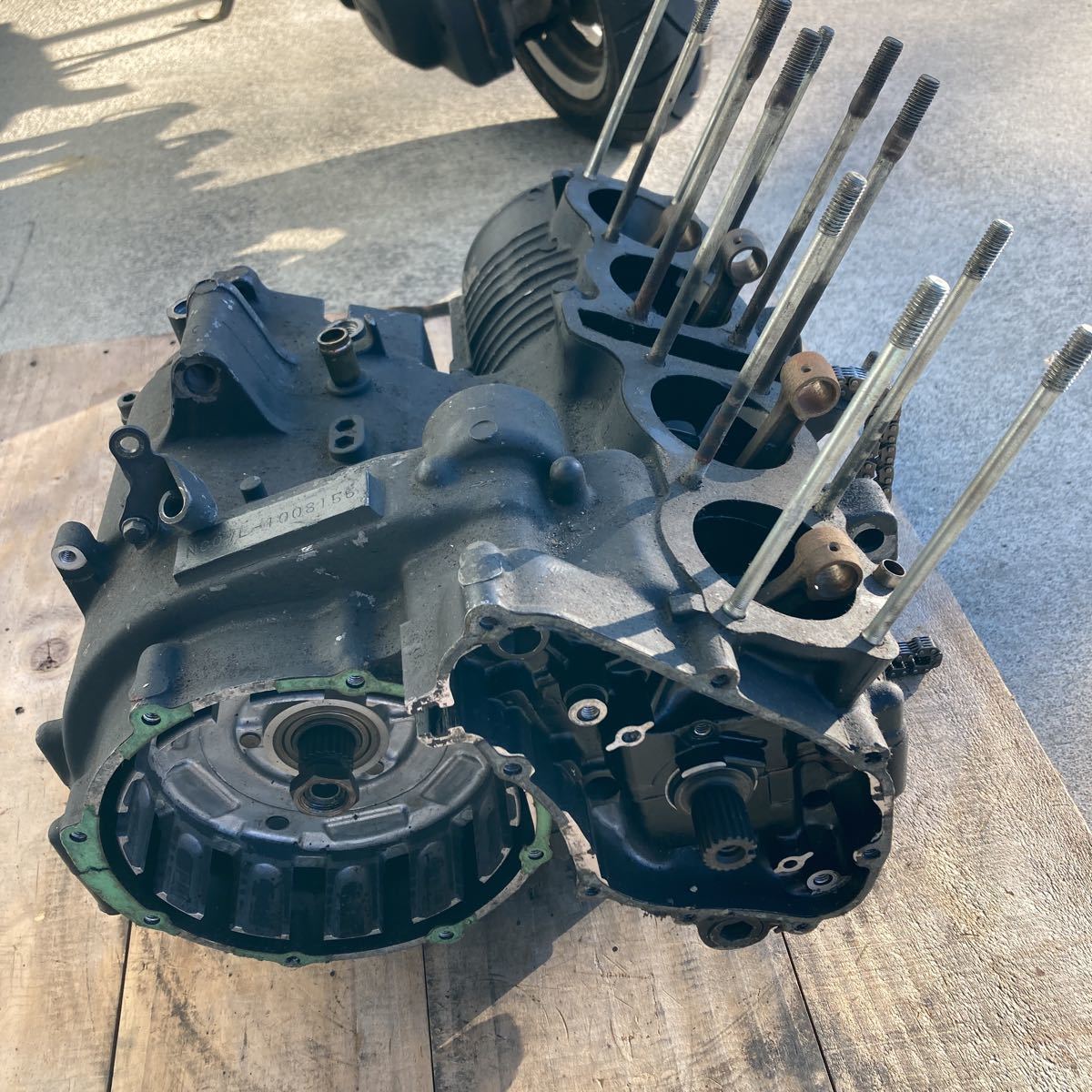 CBX400F エンジン 腰下 クランクケース クランクシャフト ミッション 