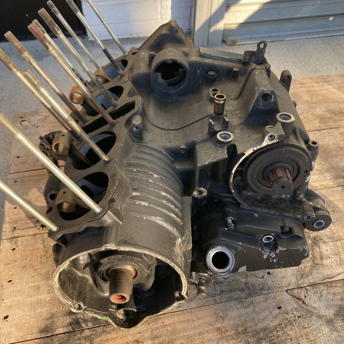 CBX400F クランクケース　NC07E ジャンク CBX400F クランクケースNC07E ジャンク