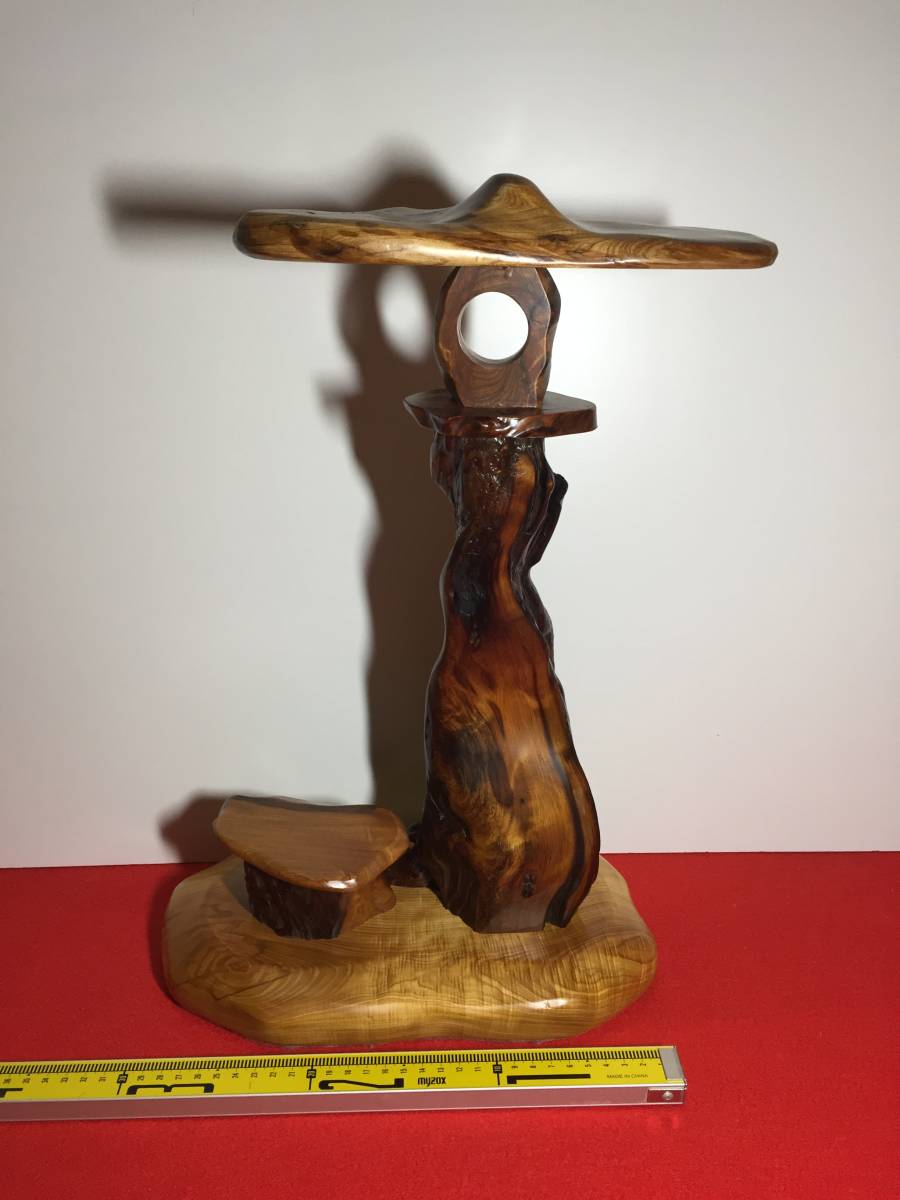 屋久杉 灯篭 置物 世界遺産 長寿の珠（直径約10センチ） 工芸品 世界