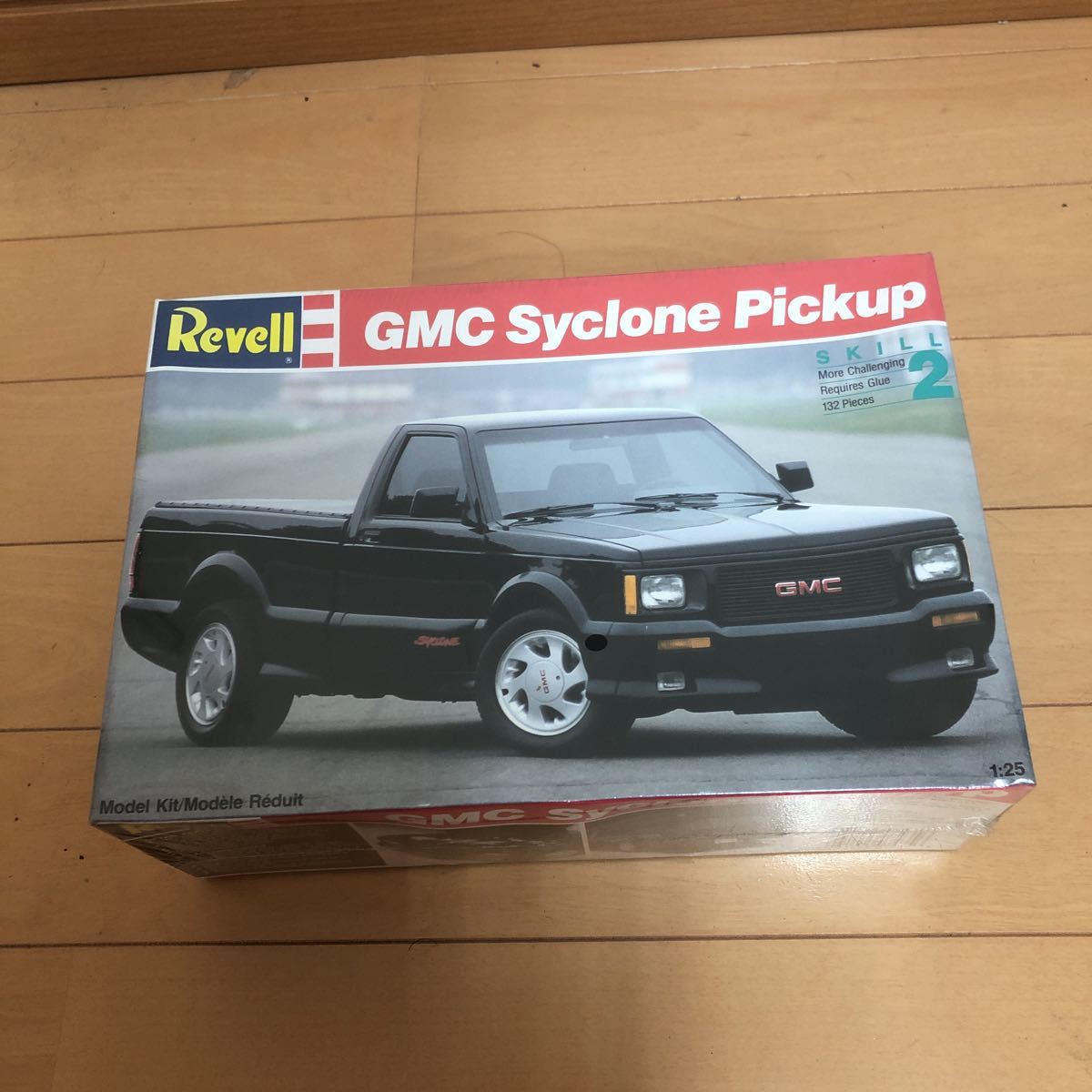 GMC Syclone Revell Pickup – 1:25 Model Kit 0 1⁄25 Rays サイクロン 