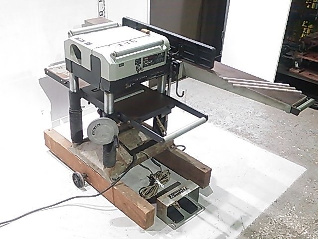 リョービ 100v 自動カンナ AHー180