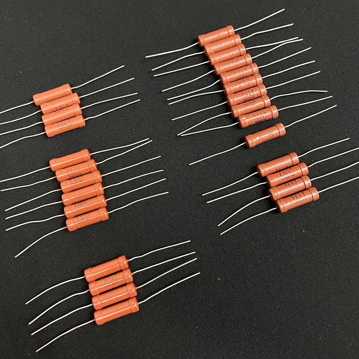 金属皮膜抵抗 240w 1 2w 100本セット 誤差5 金属皮膜抵抗 240w 1 2w 100本セット 誤差5
