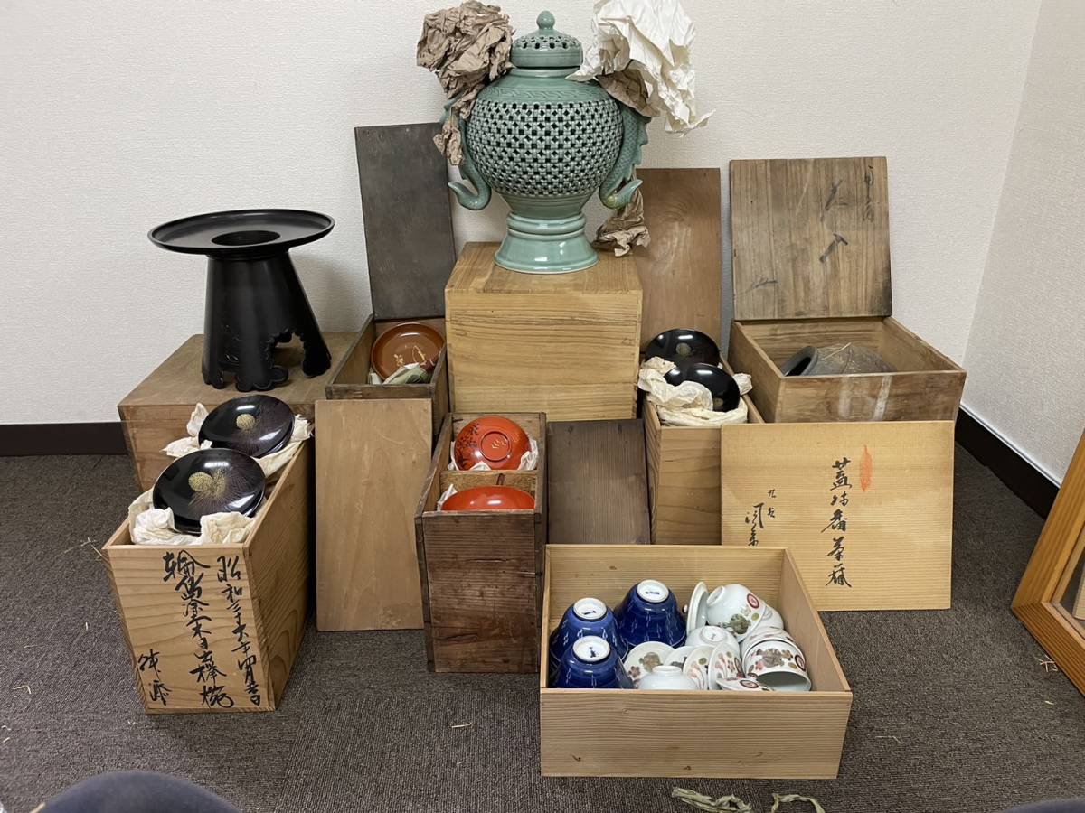 1円 益 未使用品 共箱 木箱 青磁 壺 漆 漆器 鉄製 華