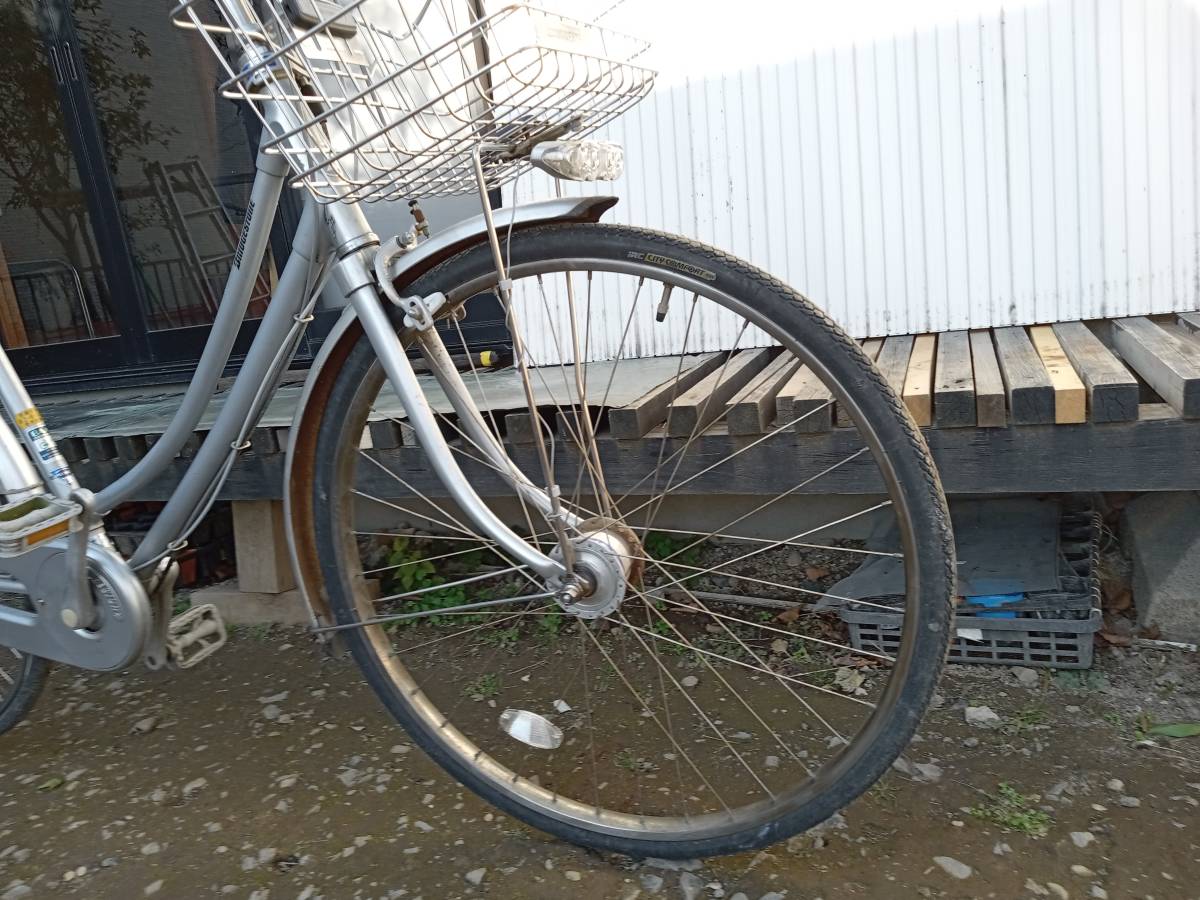 ブリヂストン電動アシスト自転車26インチ【引き取り限定
